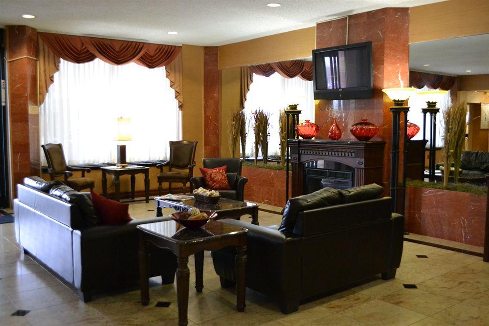 Ramada By Wyndham Newburgh/West Point Hotell Exteriör bild